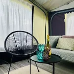 Parque de Campismo Róża Wiatrów Camp *