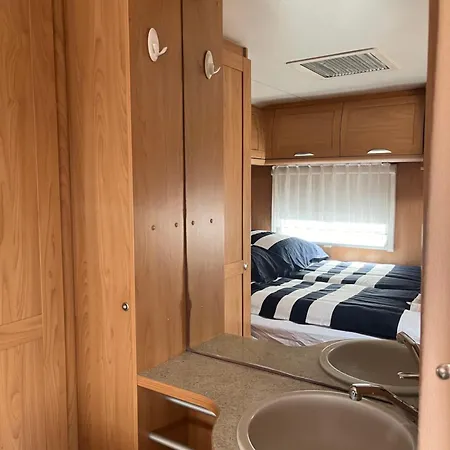 Кемпинг Roza Wiatrow Camp