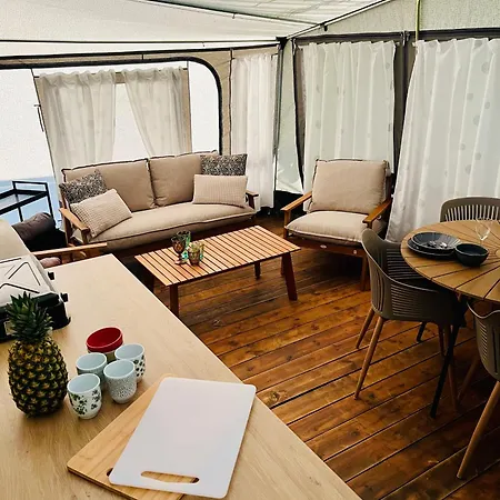 Кемпинг Roza Wiatrow Camp