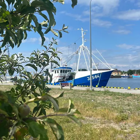 Кемпинг Roza Wiatrow Camp *