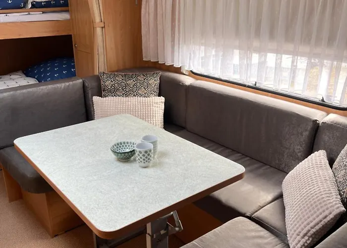 营地 Roza Wiatrow Camp 亚斯塔尔尼亚