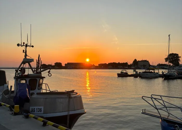 Roza Wiatrow Camp 营地 *