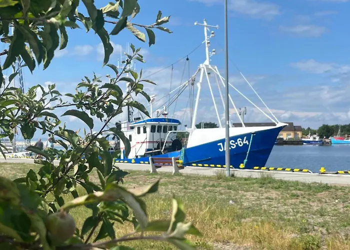 营地 Roza Wiatrow Camp *