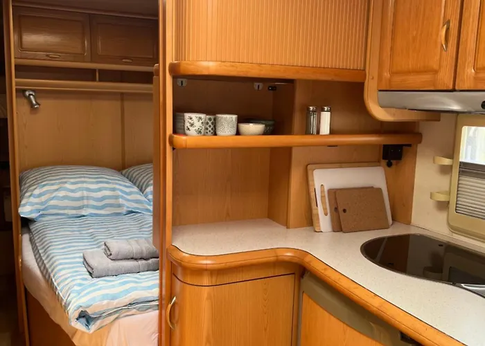 Roza Wiatrow Camp 营地 亚斯塔尔尼亚